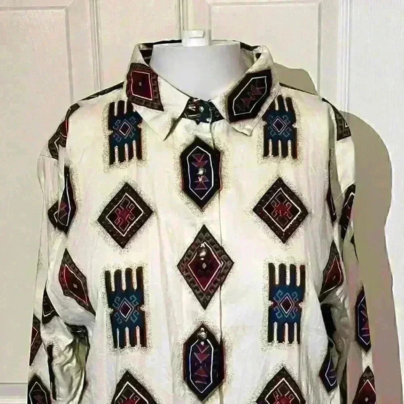 Vintage Wrangler Western Wear Aztec Colorful Button Up Shirt Womens Size Large - Picture 8 of 10